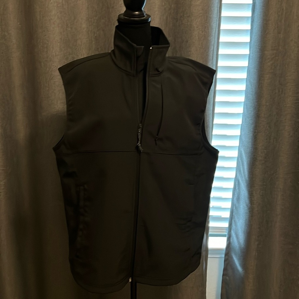 Black zipper vest